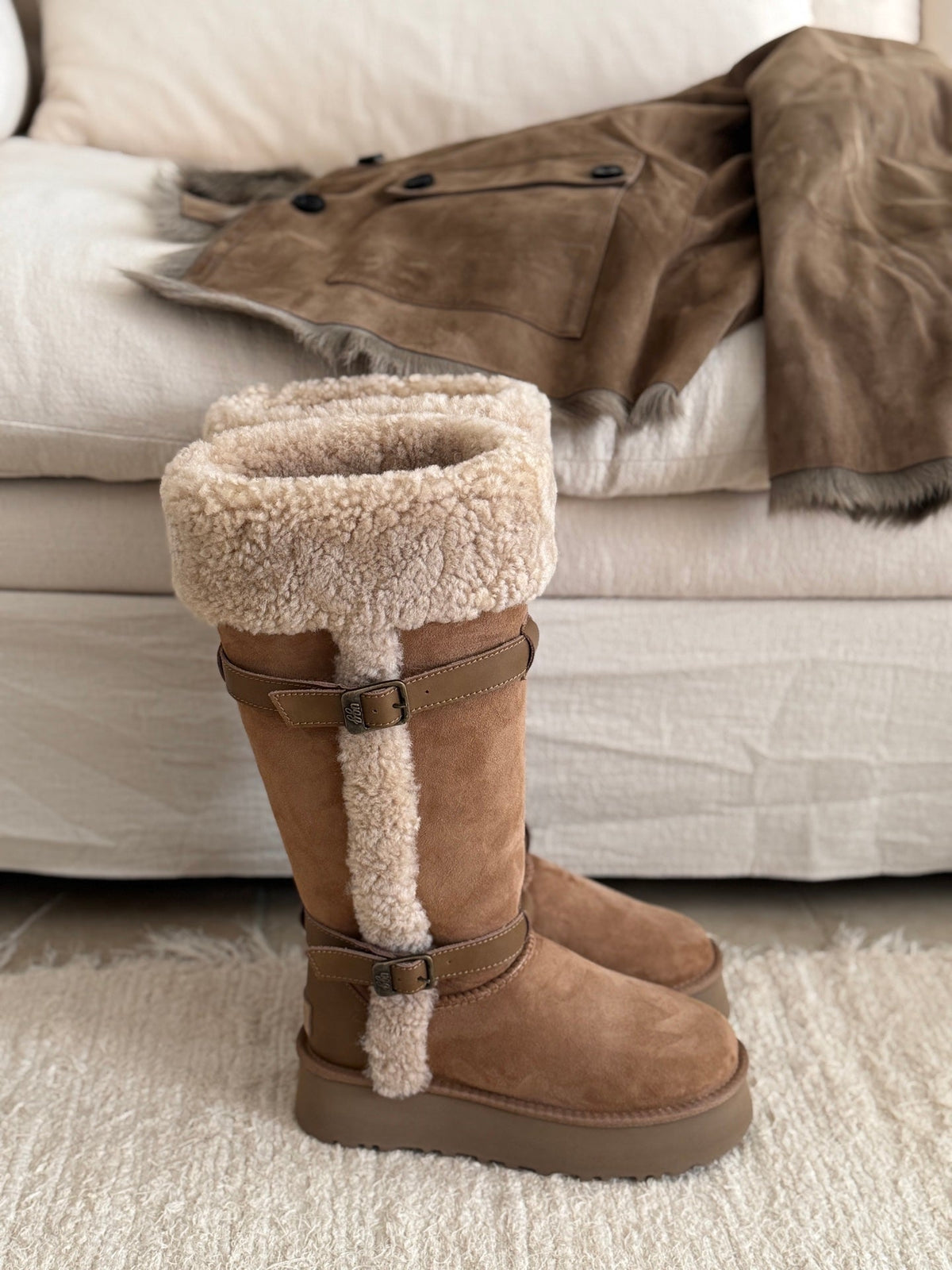 UGG Curly Rider Boots