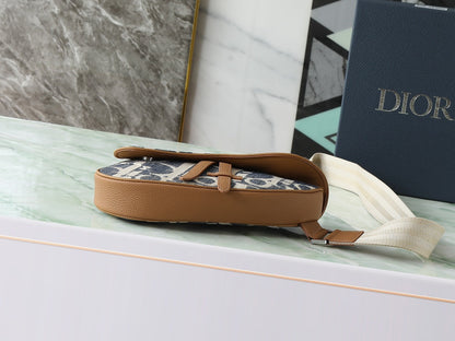 Dior Saddle Bag